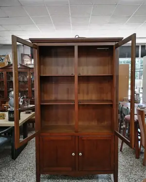 MUEBLE VITRINA CLÁSICO DE MADERA - miniatura 2