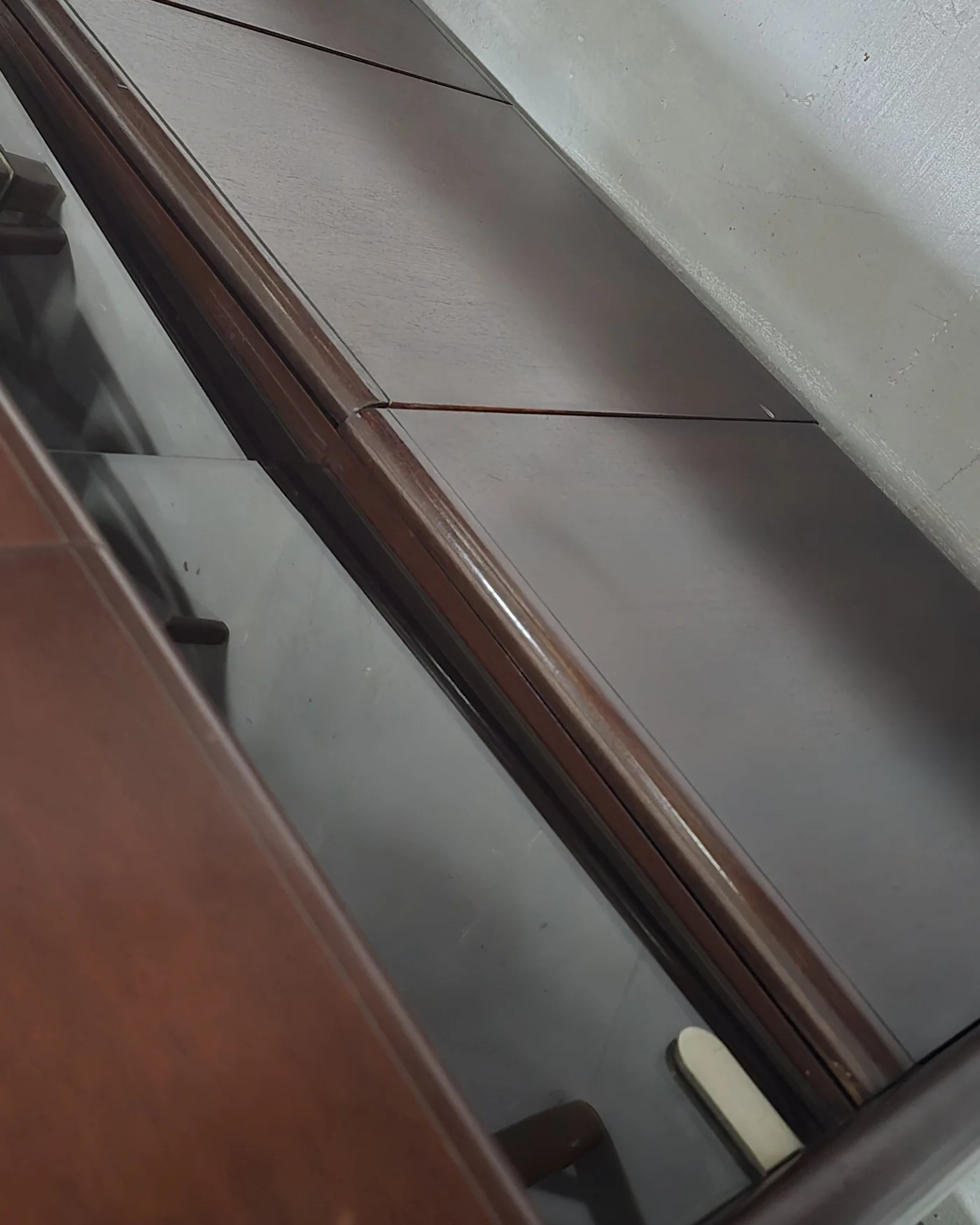 Mueble bar estilo art deco en madera lacada - imagen 5