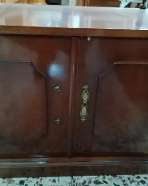 Mueble auxiliar estilo clásico con cajón y alacena - miniatura 3