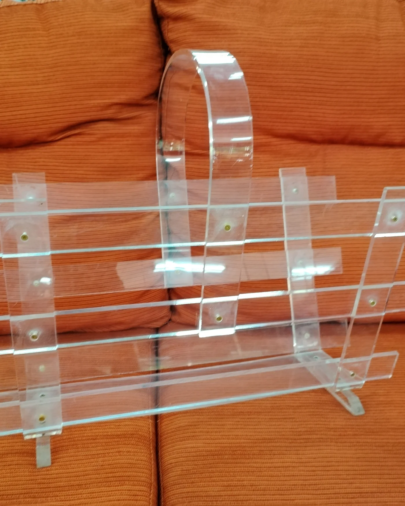 Revistero de metacrilato transparente vintage años 80 - imagen 2