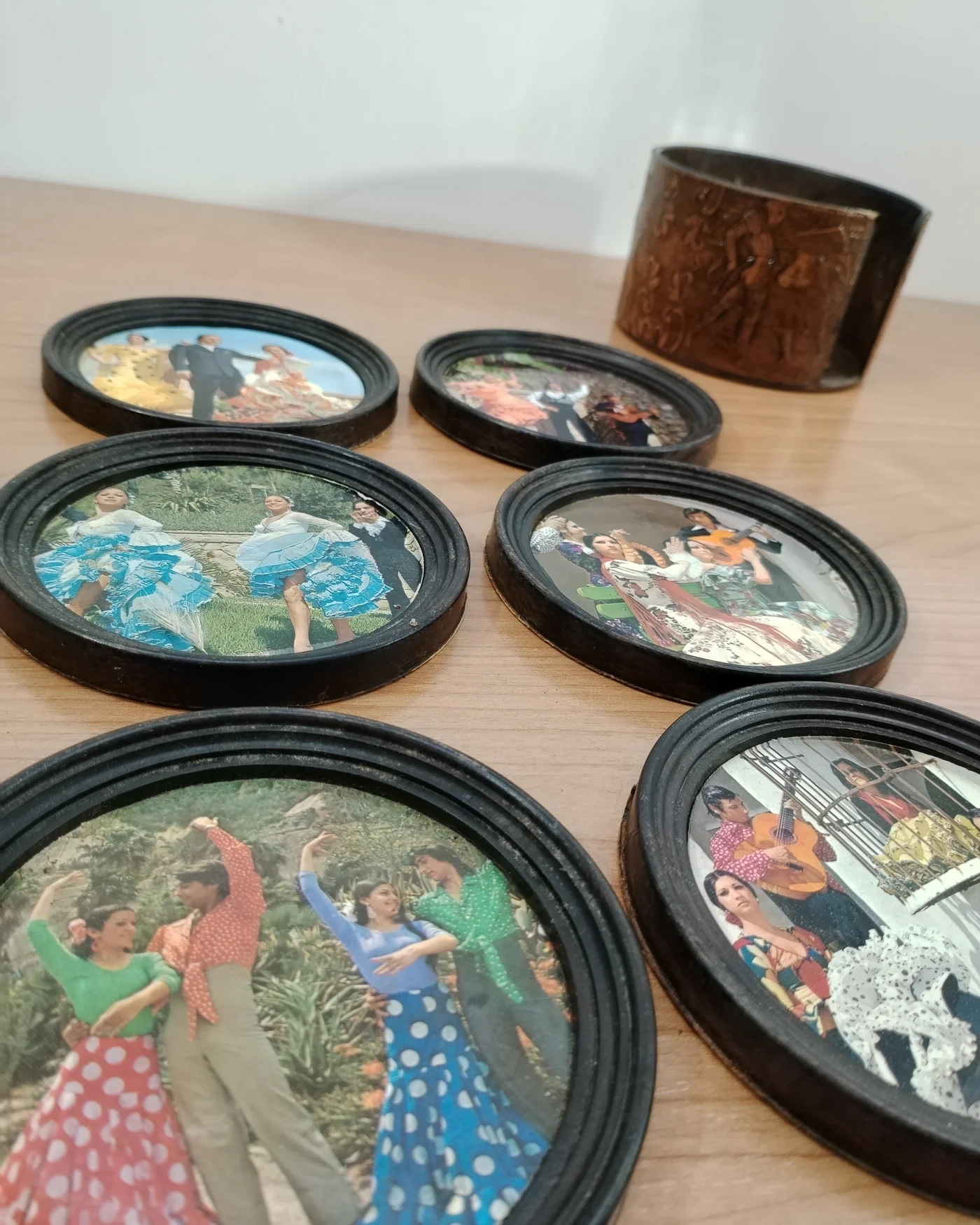 Posavasos de España con soporte de madera tallada - imagen 3