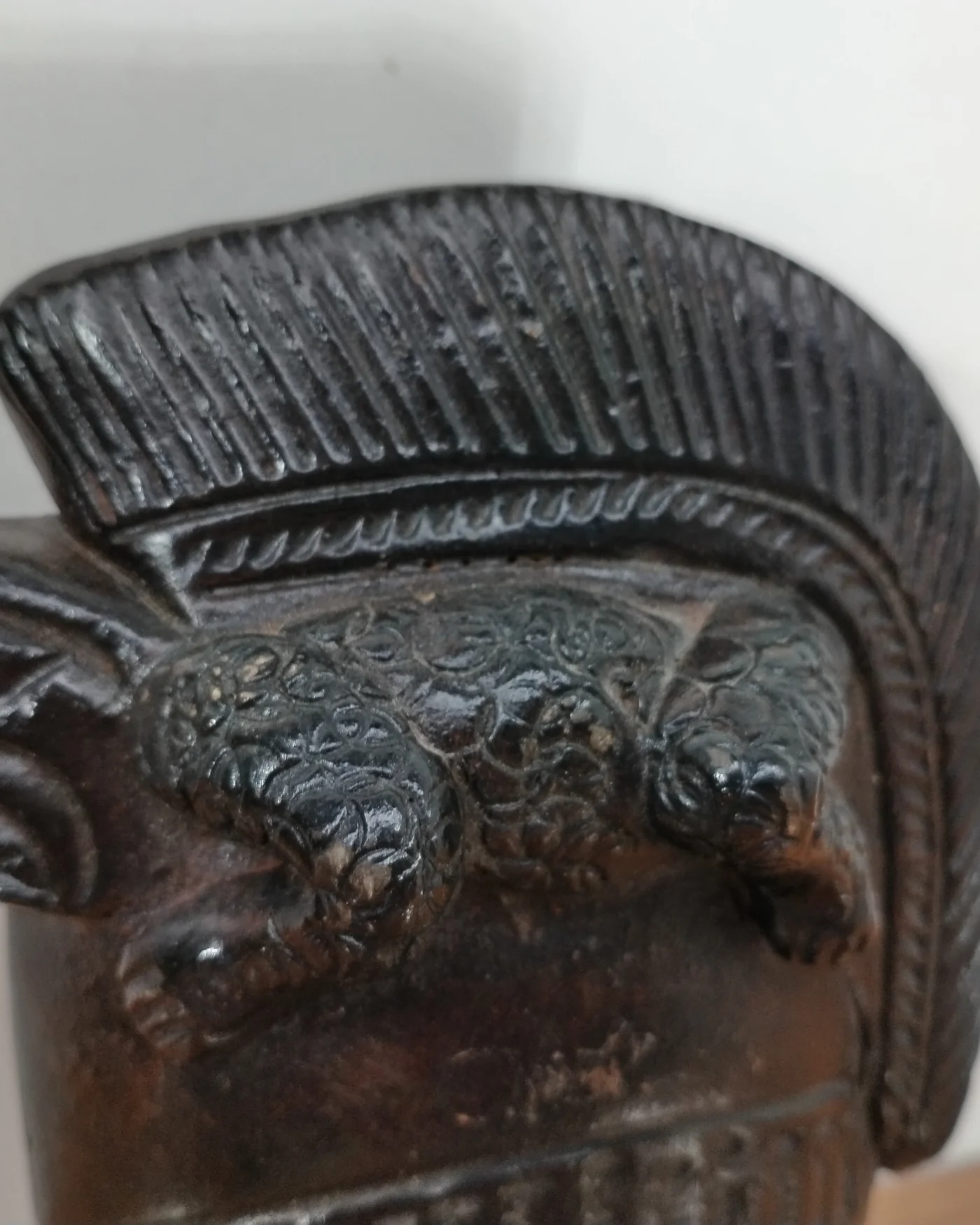 Máscara decorativa de cerámica estilo azteca - imagen 2