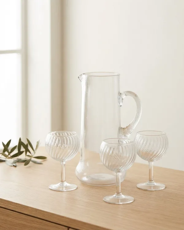 Conjunto de jarra y 3 copas de cristal