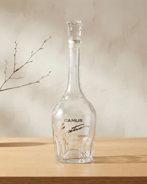 Botella Vacía de Coñac Camus Extra con Tapón de Cristal - miniatura 1
