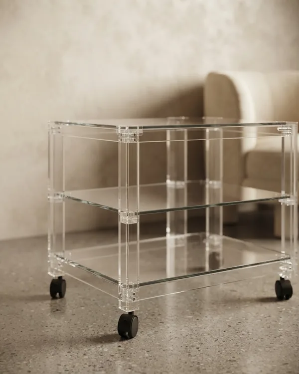 Mesa auxiliar de acrílico y cristal