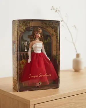 Barbie Campus Sweetheart Coleccionista - miniatura 1