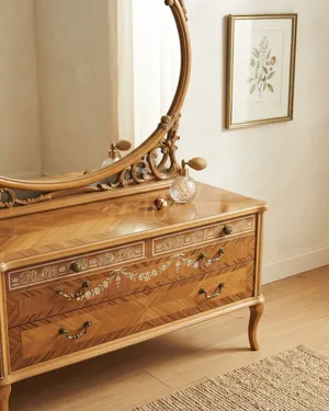 Tocador de madera estilo victoriano con espejo - miniatura 1