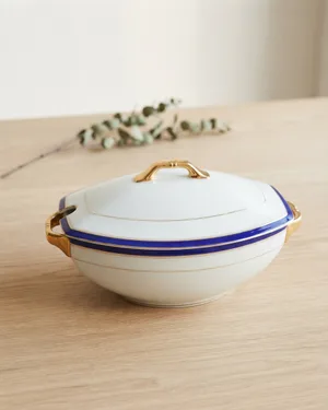 Sopera vintage con tapa - miniatura 1
