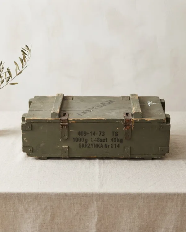 Caja de Munición Militar Vintage de Madera