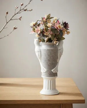 Florero con pajaros de porcelana - miniatura 1