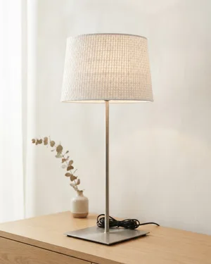 Lámpara de Pie Moderna con Pantalla de Mimbre Blanco - miniatura 1