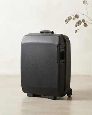 Maleta Samsonite de Plástico Negro con Ruedas - miniatura 1