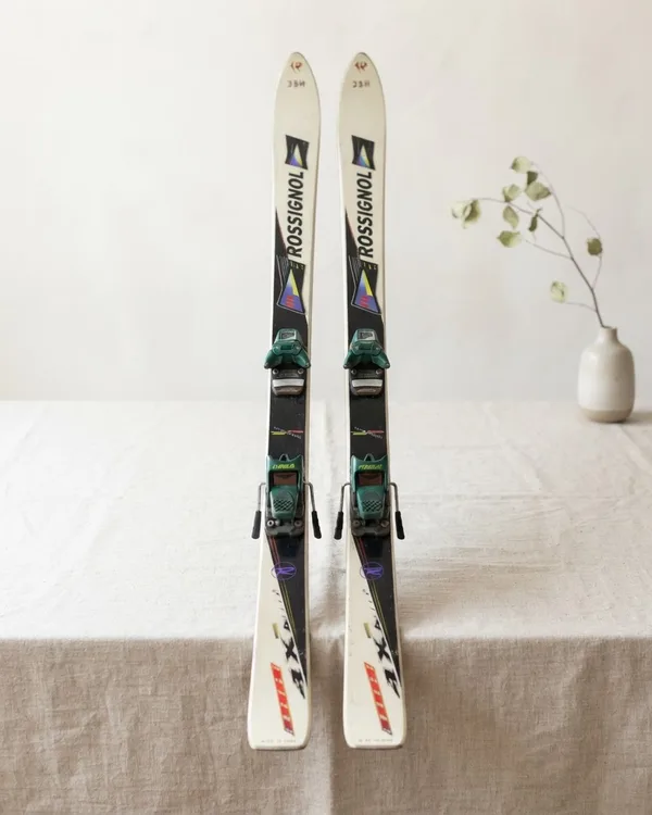 Esquíes rossignol esquís rossignol vintage con fijaciones tyrolia