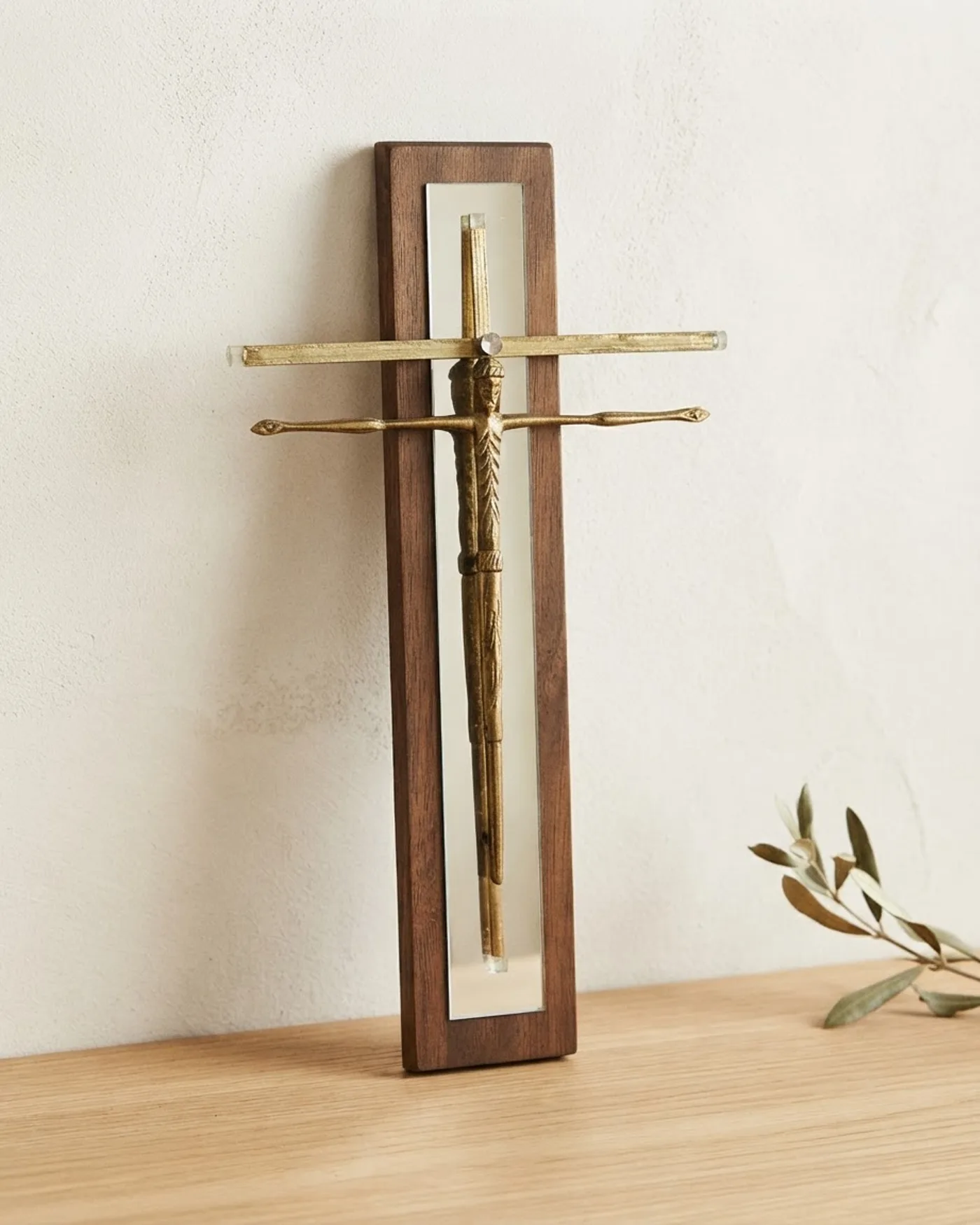 Cristo de Madera y Bronce - imagen 1