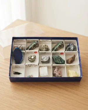 Caja de Minerales con 15 Ejemplares - miniatura 1