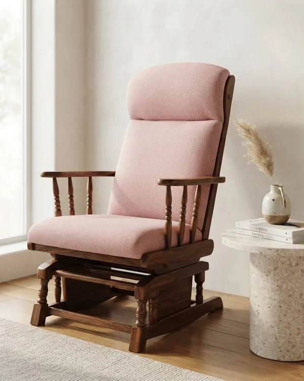Par de mecedoras vintage tapizadas en rosa con estructura de madera