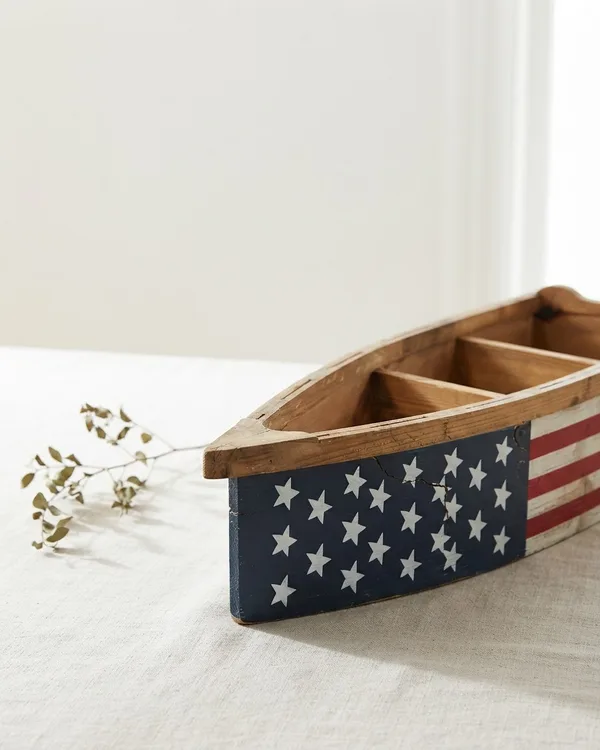 Mini Repisa en Forma de Barco con Bandera de Estados Unidos
