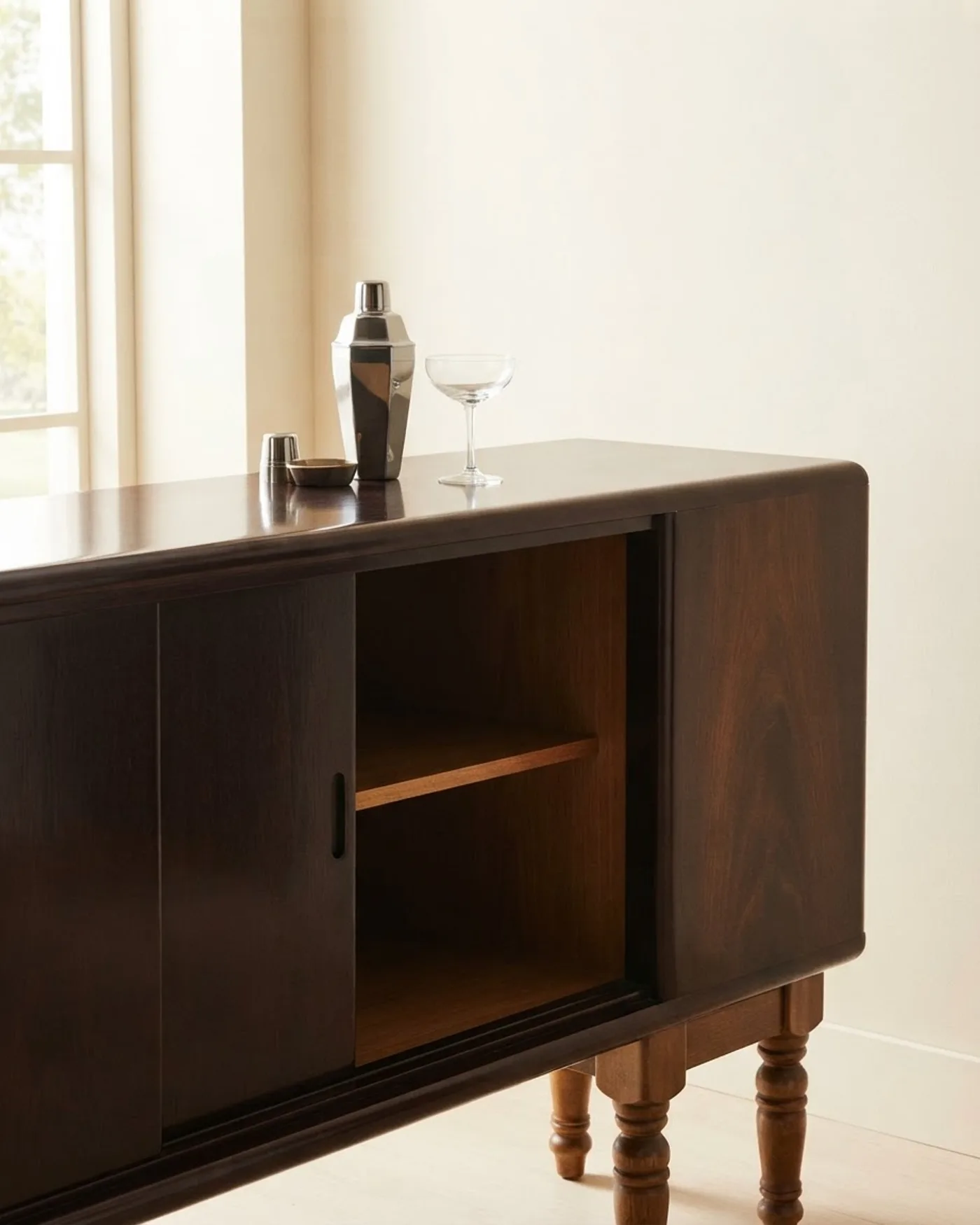 Mueble bar estilo art deco en madera lacada - imagen 1