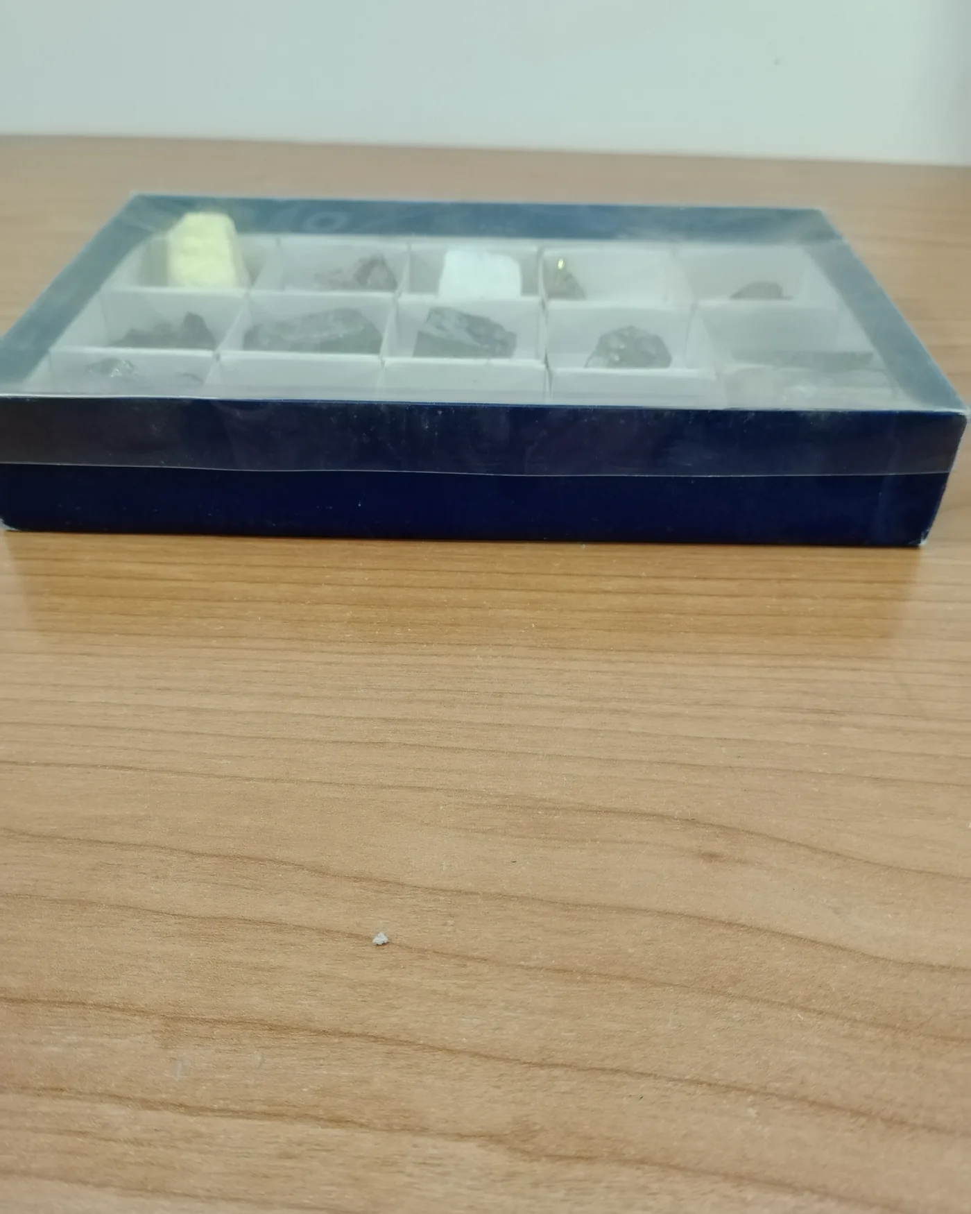 Caja de minerales con 15 ejemplares - imagen 7