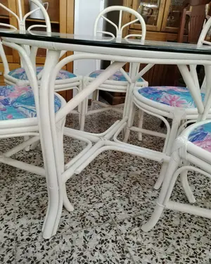 Conjunto de mesa y 6 sillas de ratán blanco con cristal - miniatura 5