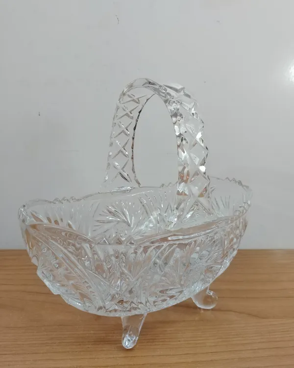 Cesta Decorativa de Cristal Tallado