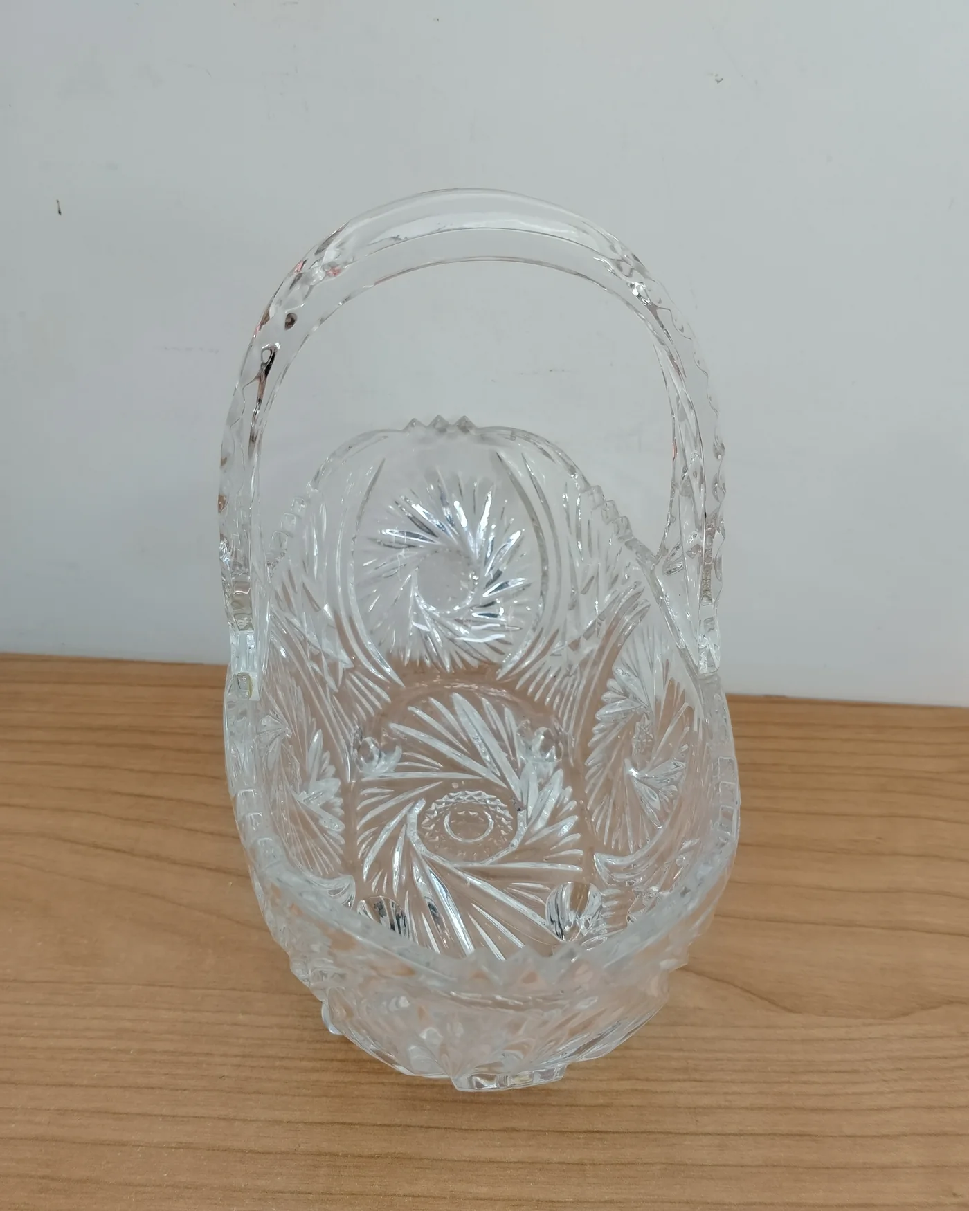 Cesta Decorativa de Cristal Tallado - imagen 4