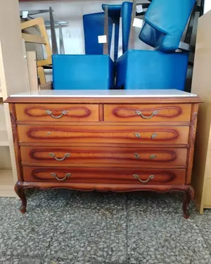 Comoda ANTIGUA de madera y marmol - miniatura 1