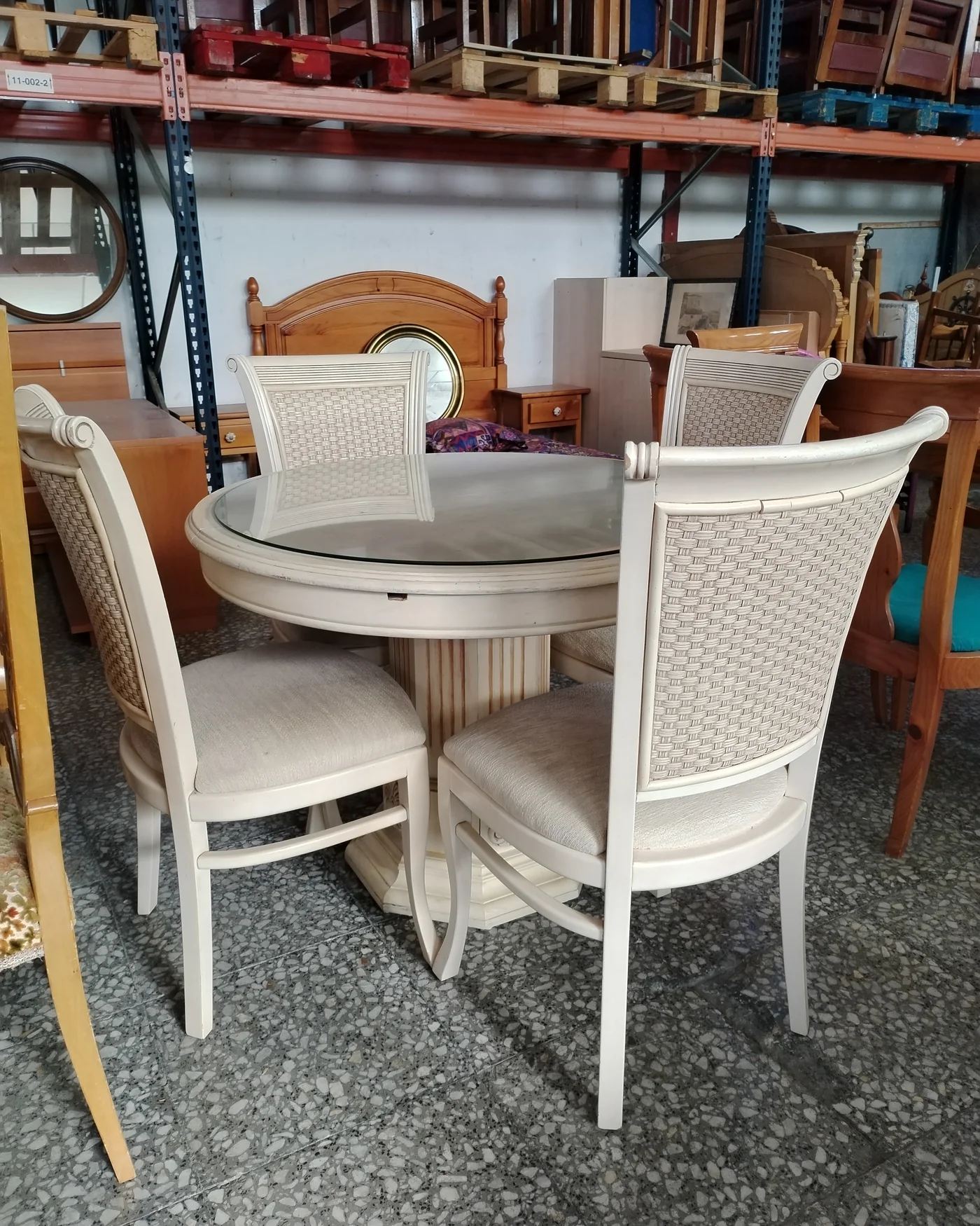 Conjunto de Mesa Redonda Extensible y 4 Sillas Estilo Clásico - imagen 1