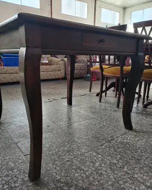 Mesa de comedor vintage con cajones - miniatura 4