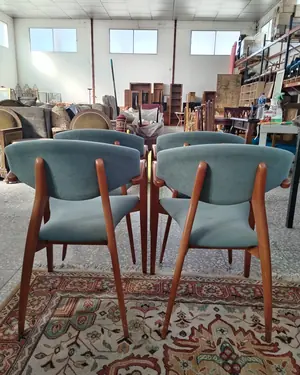 Juego de 4 sillas de comedor tapizadas estilo vintage - miniatura 4