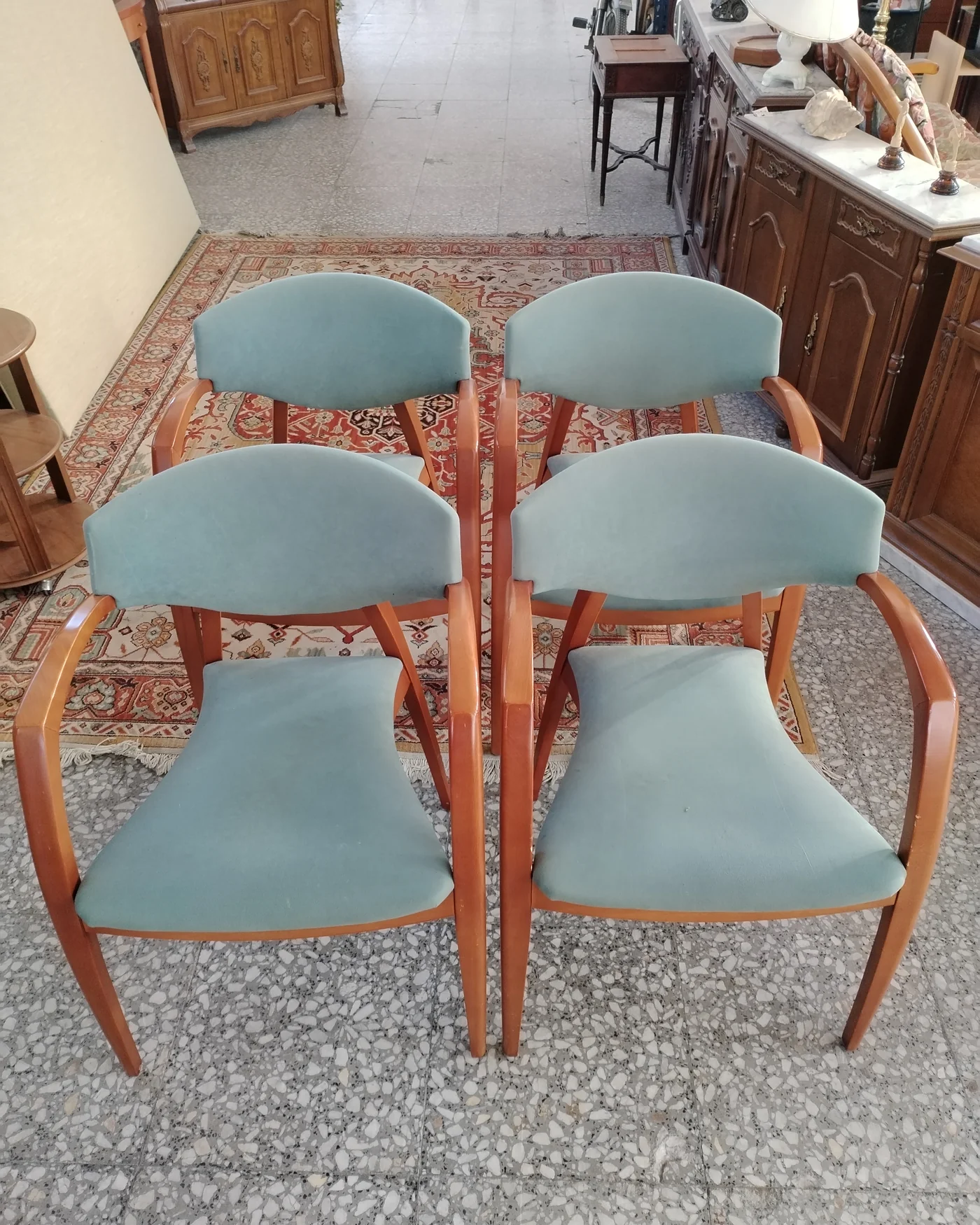 Juego de 4 sillas de comedor tapizadas estilo vintage - imagen 5