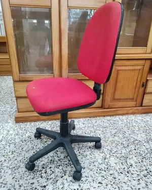 Silla de oficina giratoria roja - miniatura 5