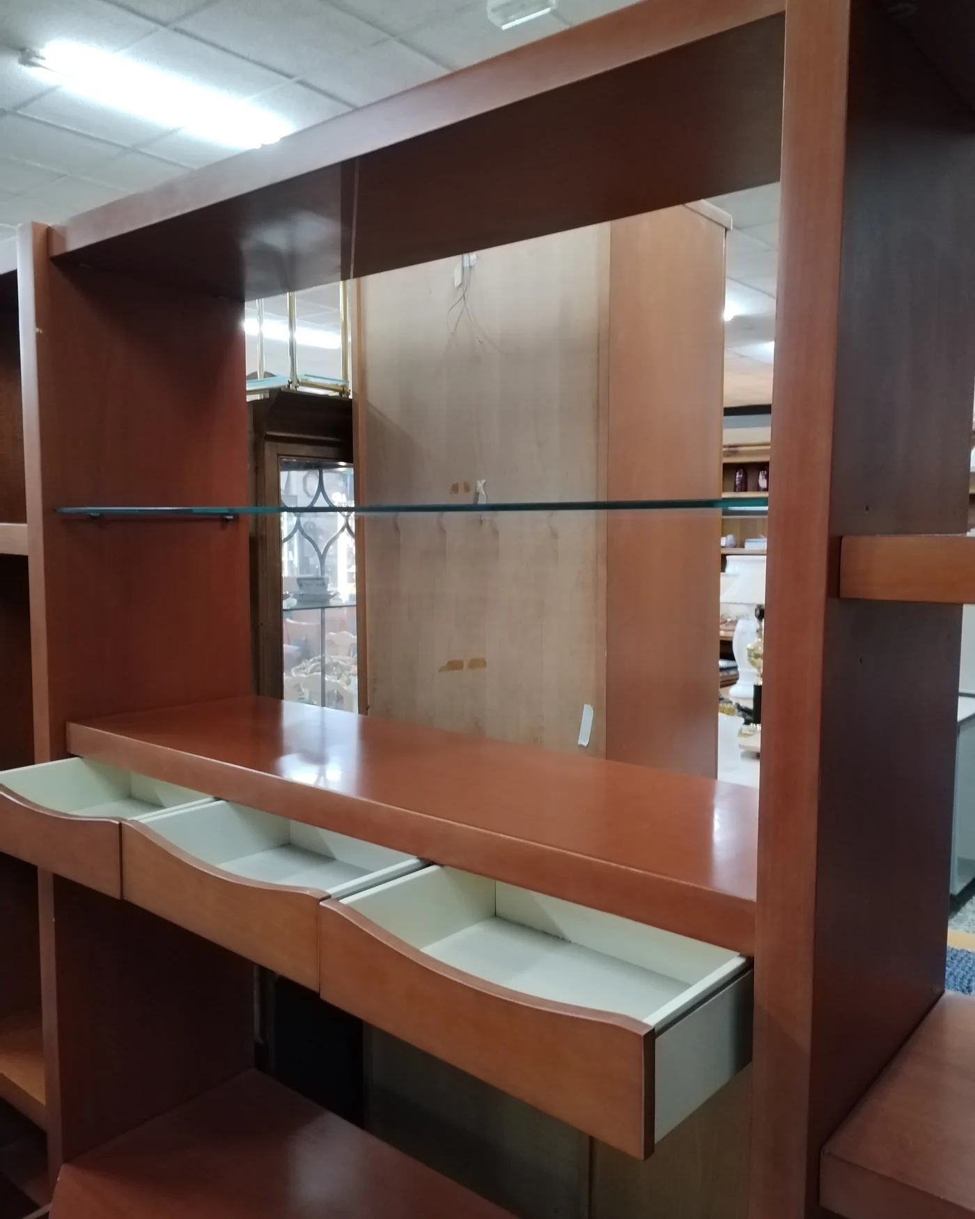 Mueble de salón modular de madera con espejo y cajones - imagen 5