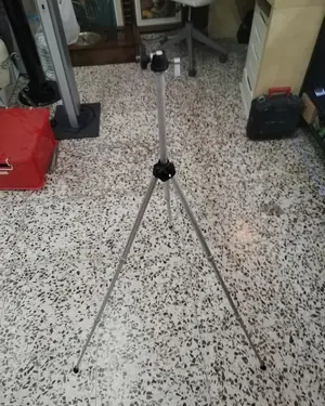 Trípode ajustable de aluminio - miniatura 4
