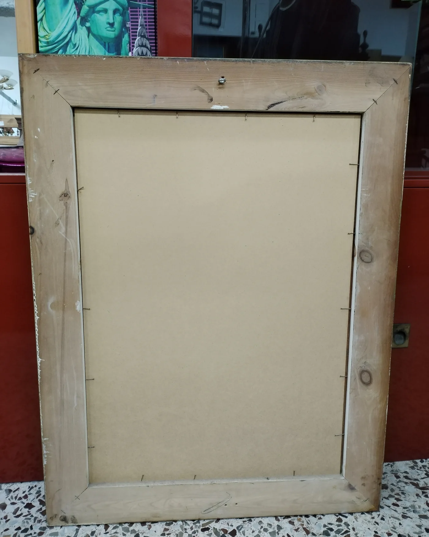 Espejo clásico de madera con detalles dorados - imagen 5