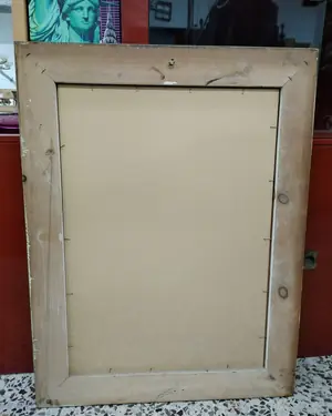 Espejo clásico de madera con detalles dorados - miniatura 5