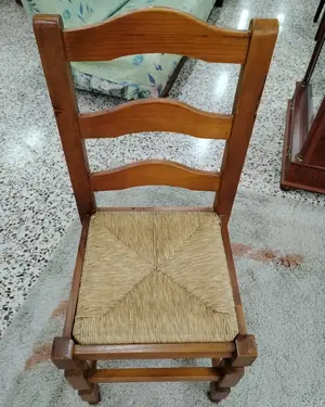 Silla de pino con asiento de mimbre - miniatura 4