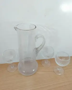 Conjunto de jarra y 3 copas de cristal - miniatura 4