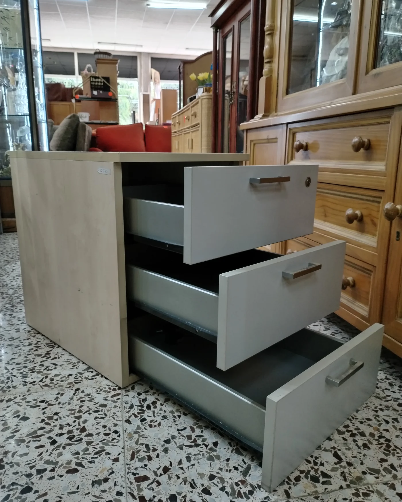 Archivador de oficina de tres cajones - imagen 3