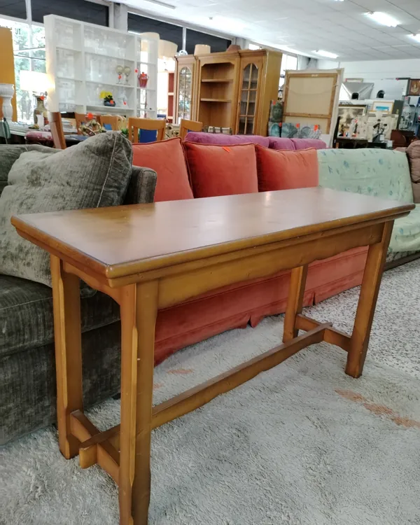 Mesa rústica extensible de madera