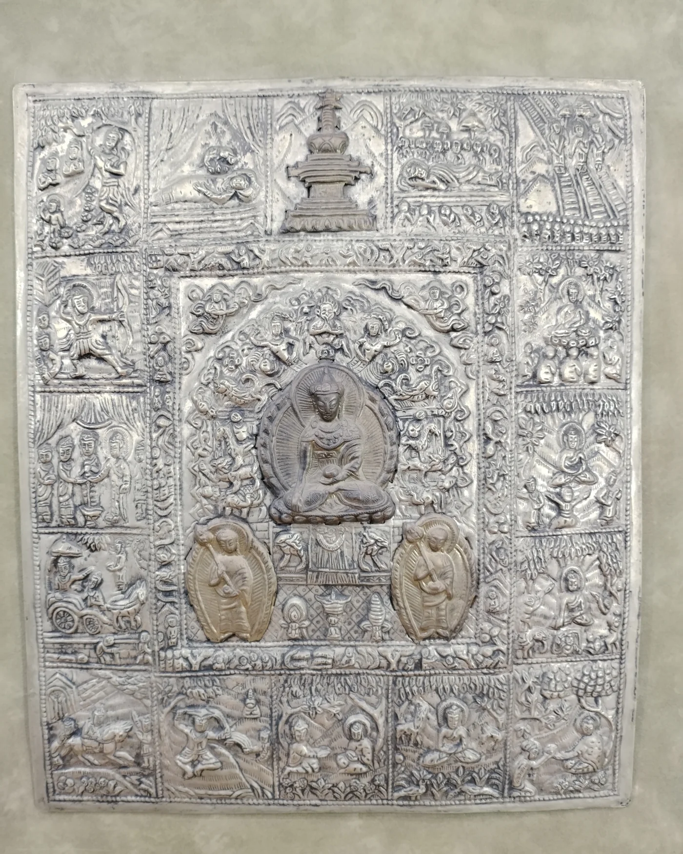 Placa votiva de Buda en cobre y latón con marco decorativo - imagen 2