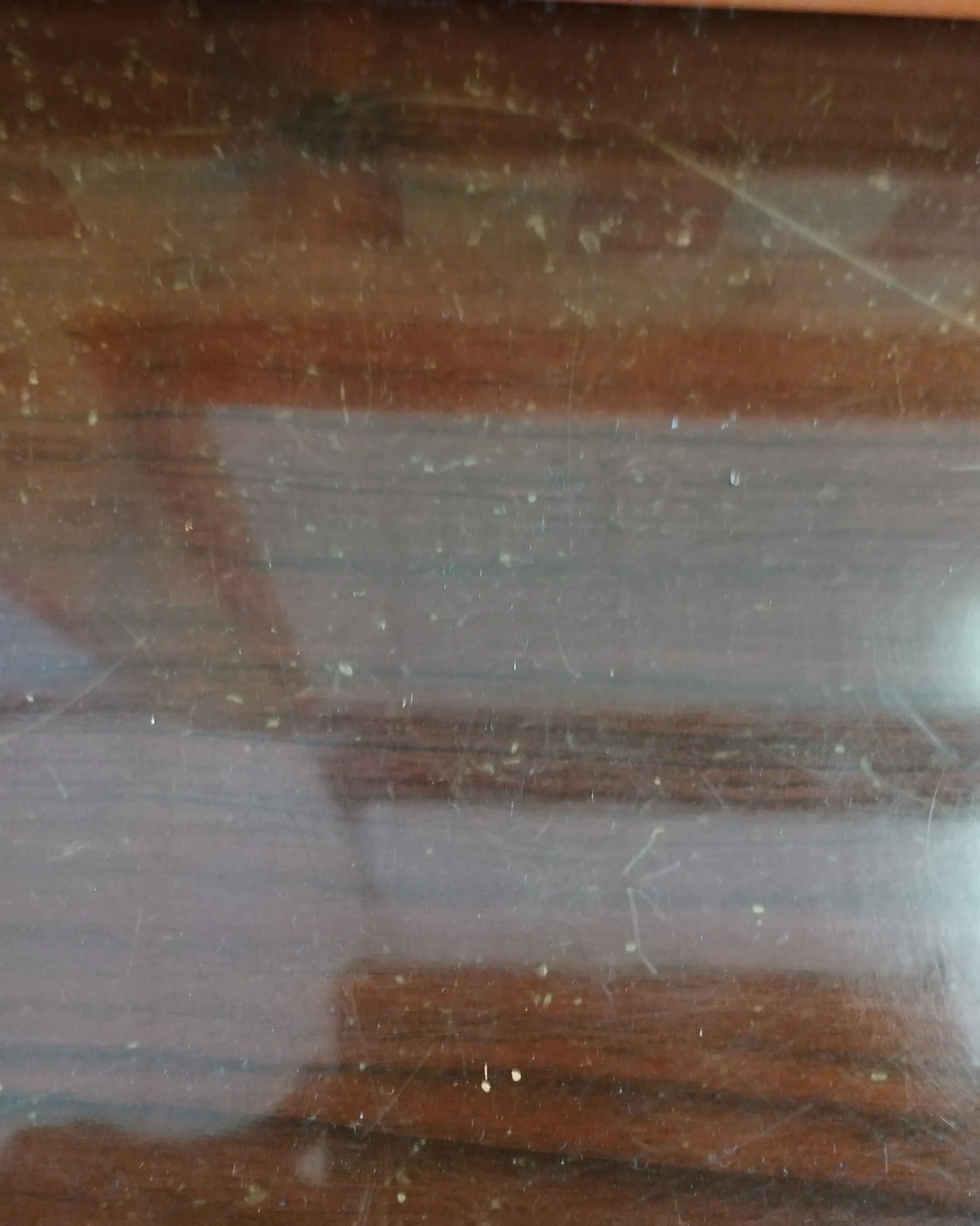 Aparador antiguo de madera con diseño curvo y detalles en marquetería - imagen 6