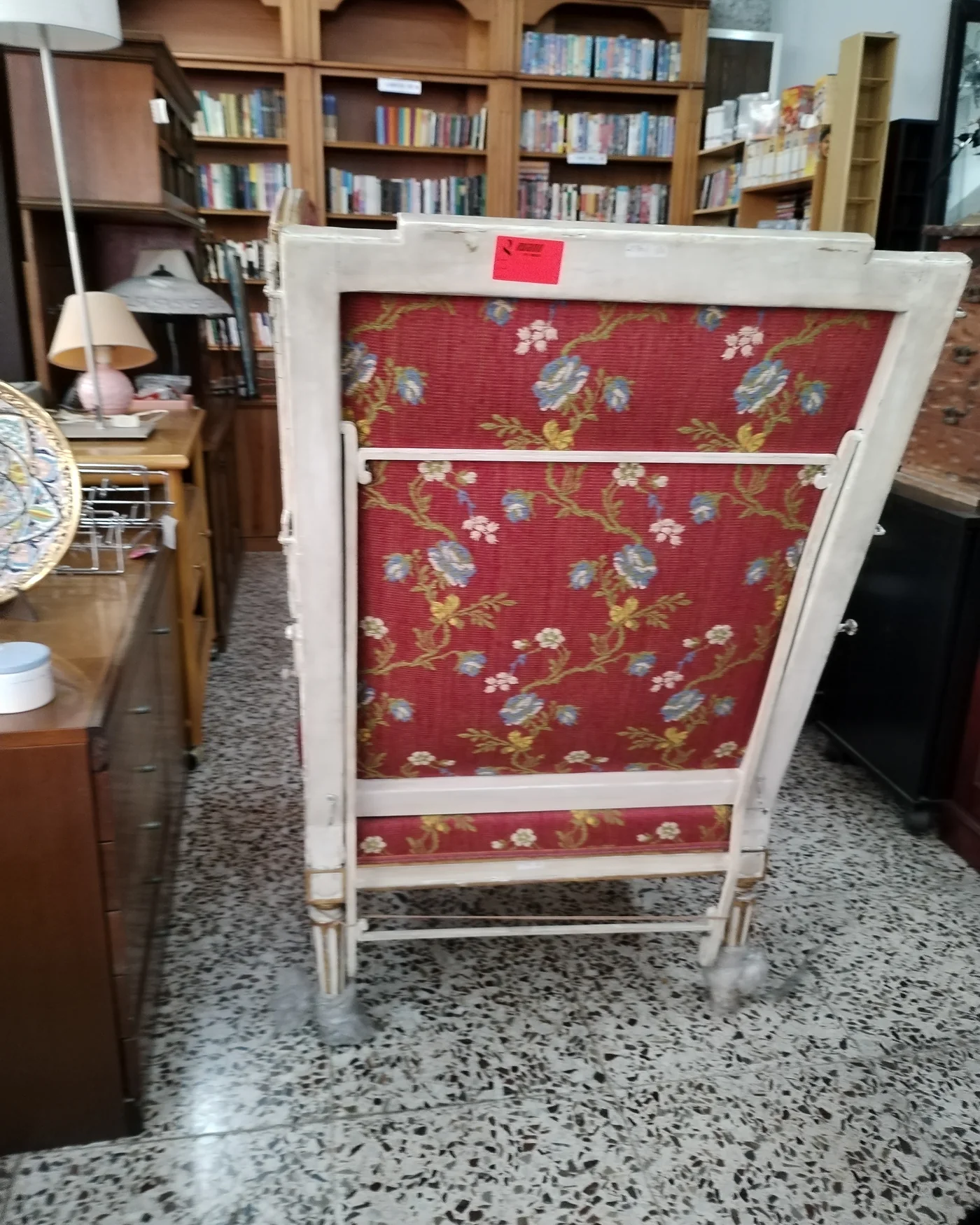 Sillon estilo barroco con tapizado floral - imagen 1