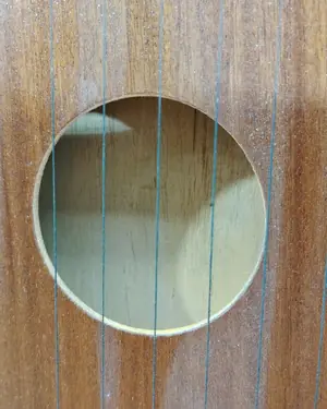 Cítara antigua de madera - miniatura 6