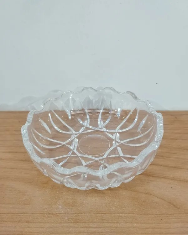 Pequeño Cenicero de Cristal Tallado