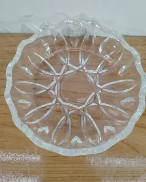 Pequeño cenicero de cristal tallado - miniatura 4