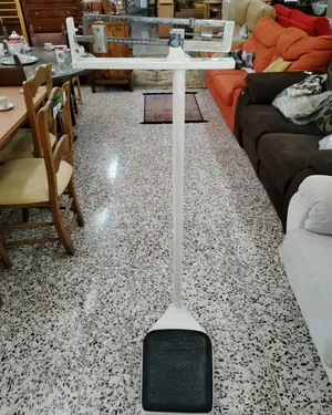 Báscula médica de columna vintage - miniatura 2
