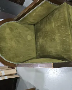 Par de sillones vintage tapizados en terciopelo verde oliva - miniatura 6