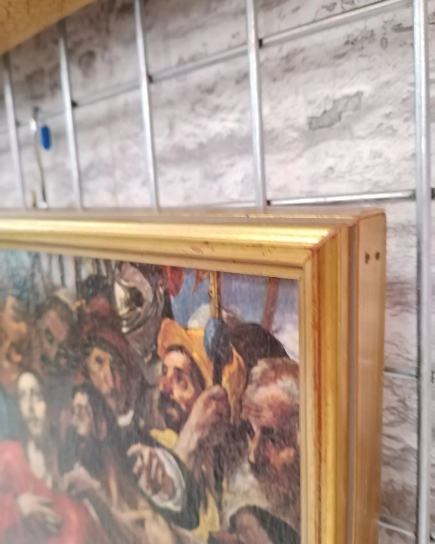 Óleo de Jesús con marco dorado - imagen 3