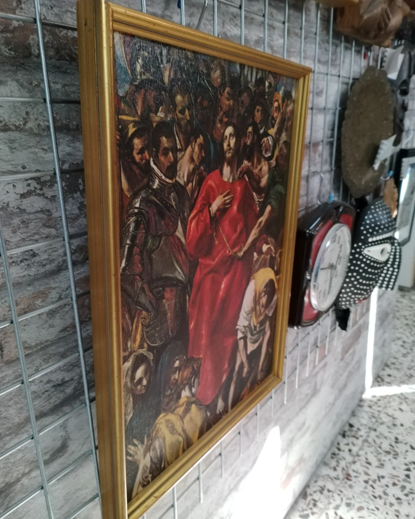 Óleo de Jesús con marco dorado - imagen 5